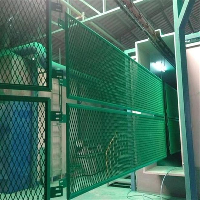 从隧道到高速主线：高速防眩网厂家视角下的交通防护实践