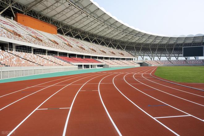 塑胶跑道沥青泛油的处理方法